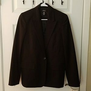 Long VS Black blazer